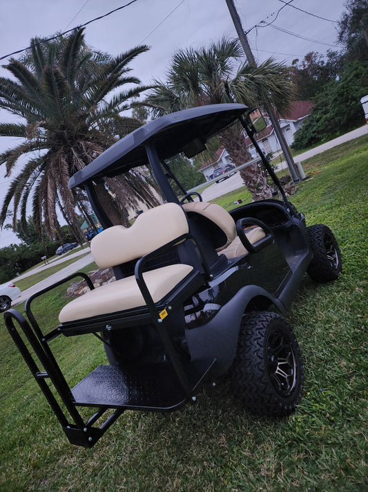 2022 Lifted Golf Cart Rental – Lithium, 4-Passenger (24-Hour)