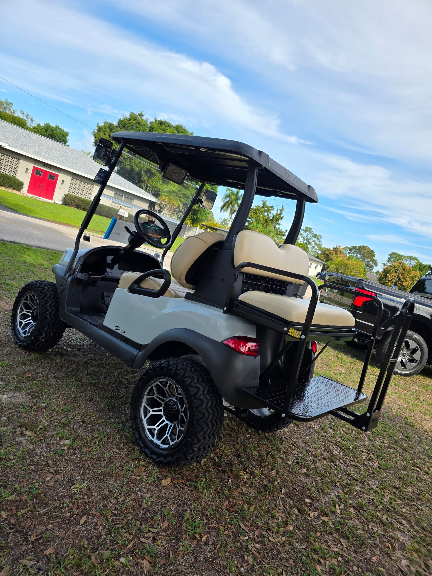 Club Car Tempo Lifted 48V