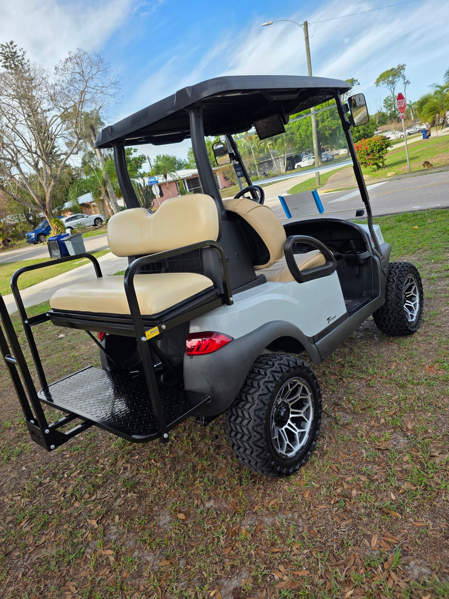 Club Car Tempo Lifted 48V